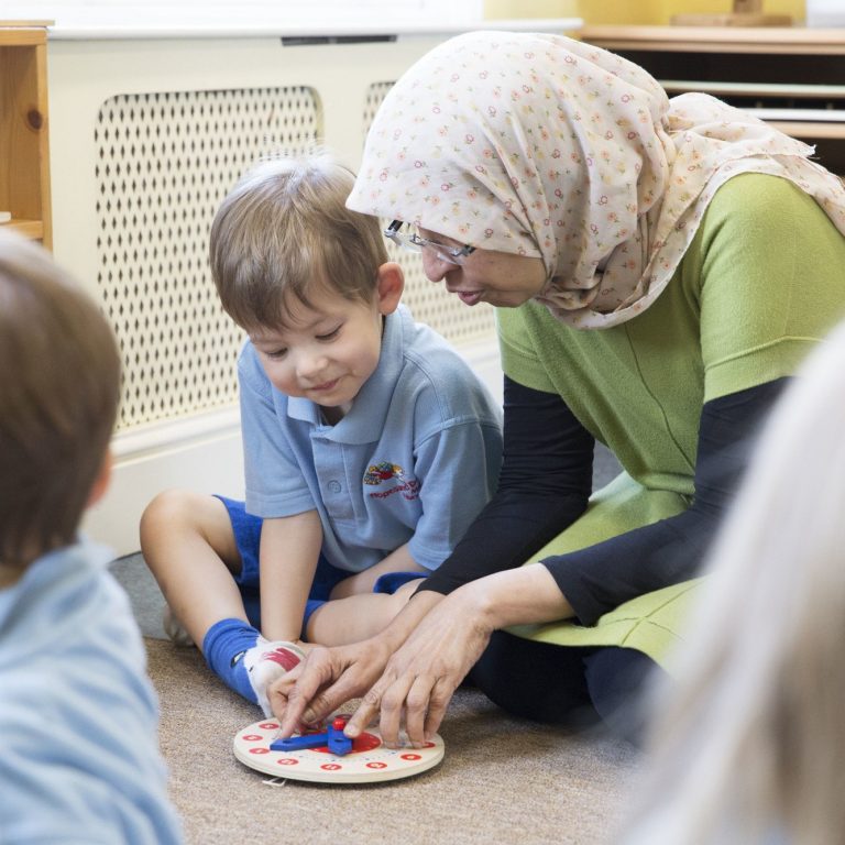 child learning to tell the time